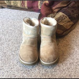 Mini UGGS